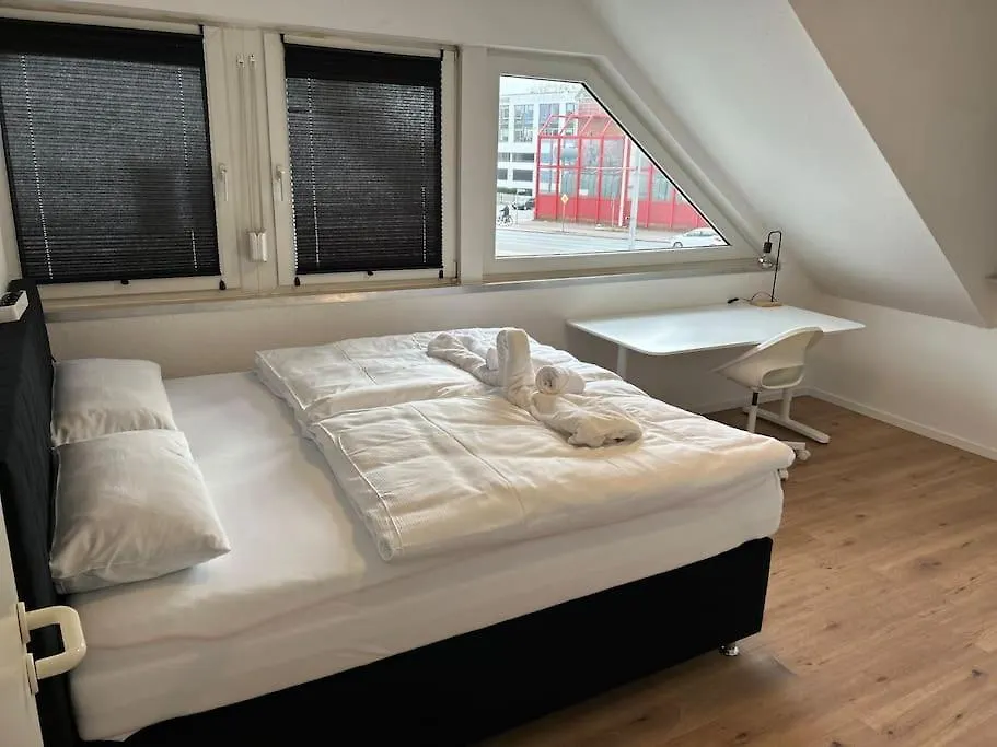 Holiday home Ferienhaus Mit Privatparkplatz, Terrasse Und Stadtnaehe Bremen