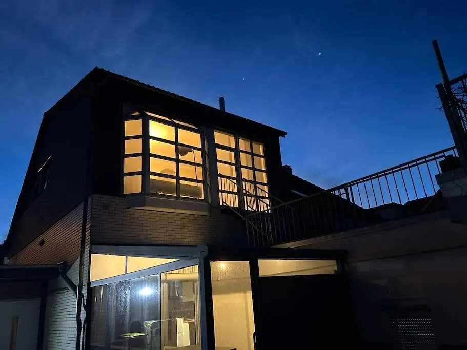 Holiday home Ferienhaus Mit Privatparkplatz, Terrasse Und Stadtnaehe Bremen Germany